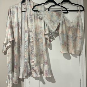 Victoria’s Secret Satin Angel sleep set
